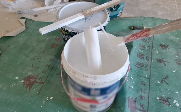 乳膠漆加水比例多少合適?