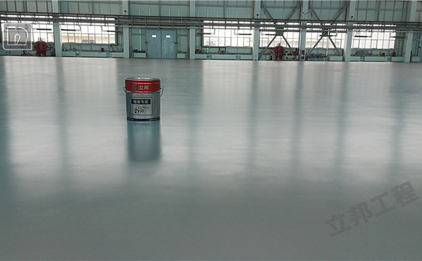 環氧自流平廠房施工.png